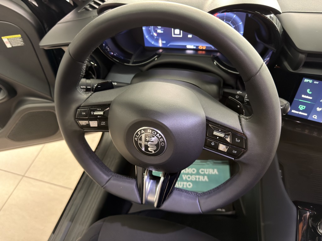 ALFA ROMEO JUNIOR 1200 EDCT6 145 CV TETTO APRIBILE
